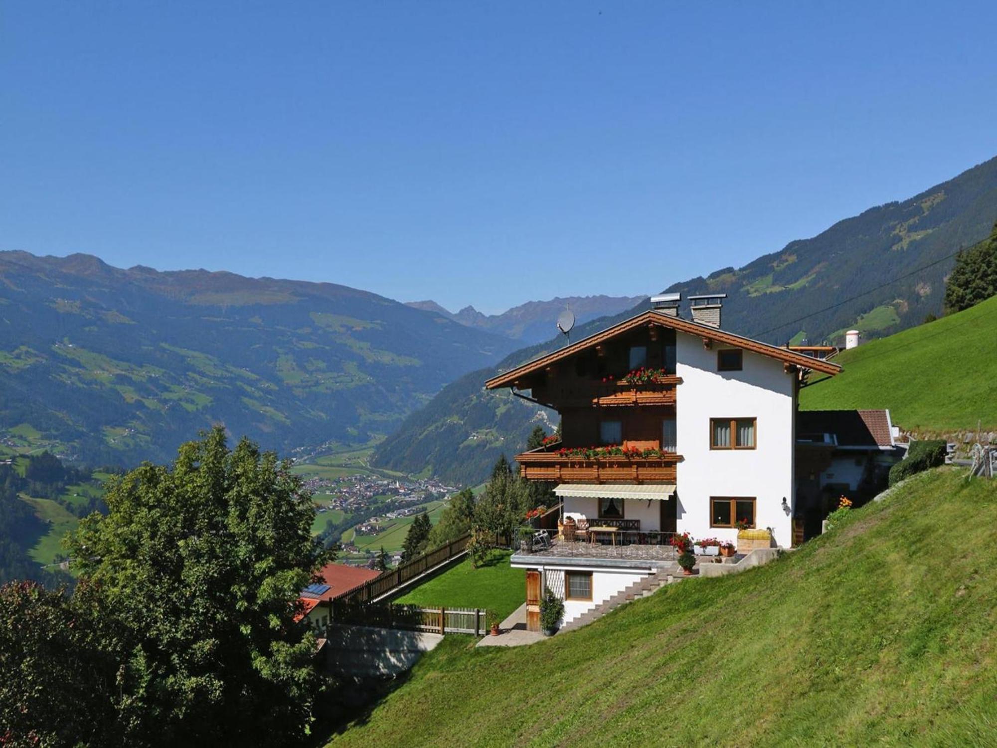 Apartment In Hippach Im Zillertal In The Mountains Muhlen  Exterior foto