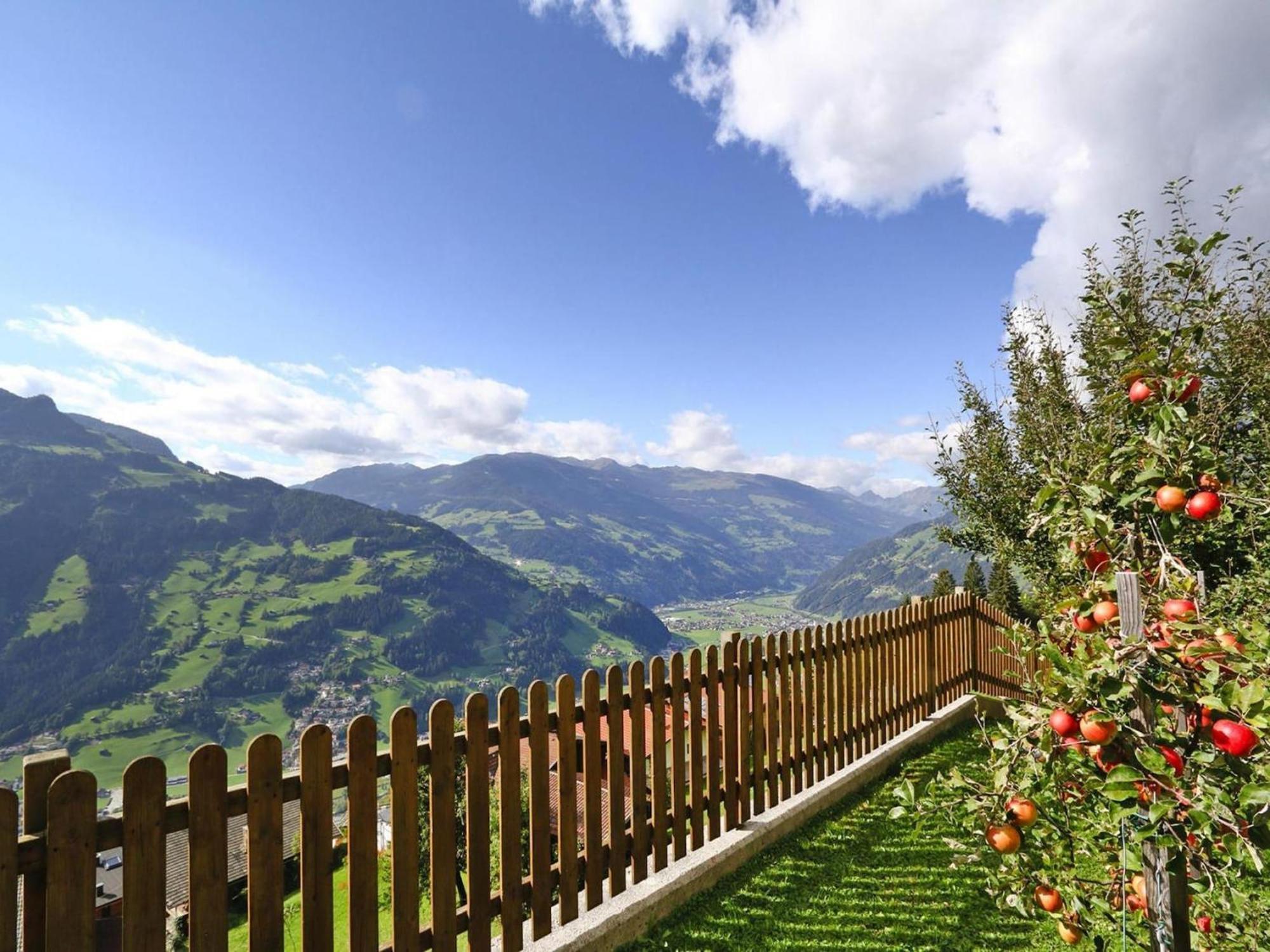 Apartment In Hippach Im Zillertal In The Mountains Muhlen  Exterior foto